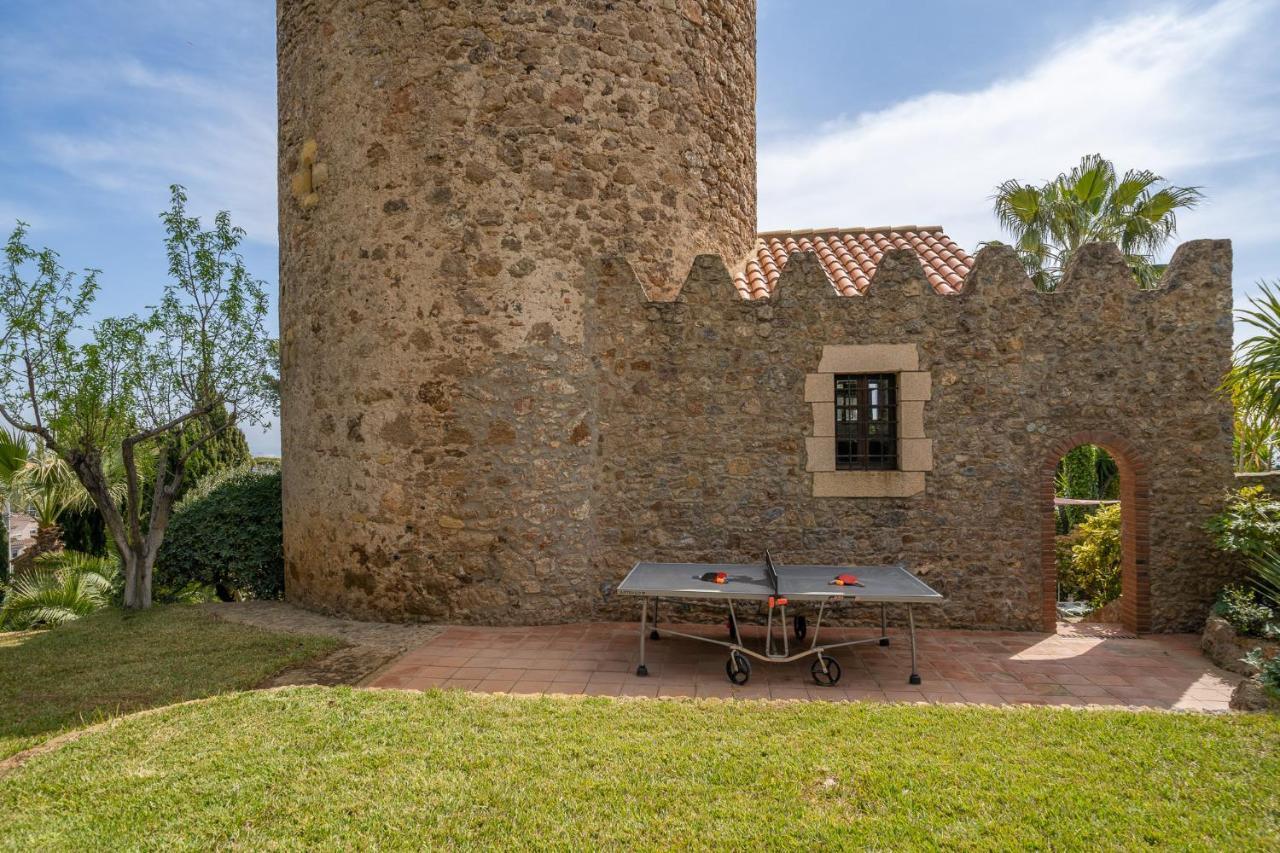 Castillo Can Xirau, Propiedad Exclusiva Con Piscina & Aircon Villa Santa Susanna Kültér fotó