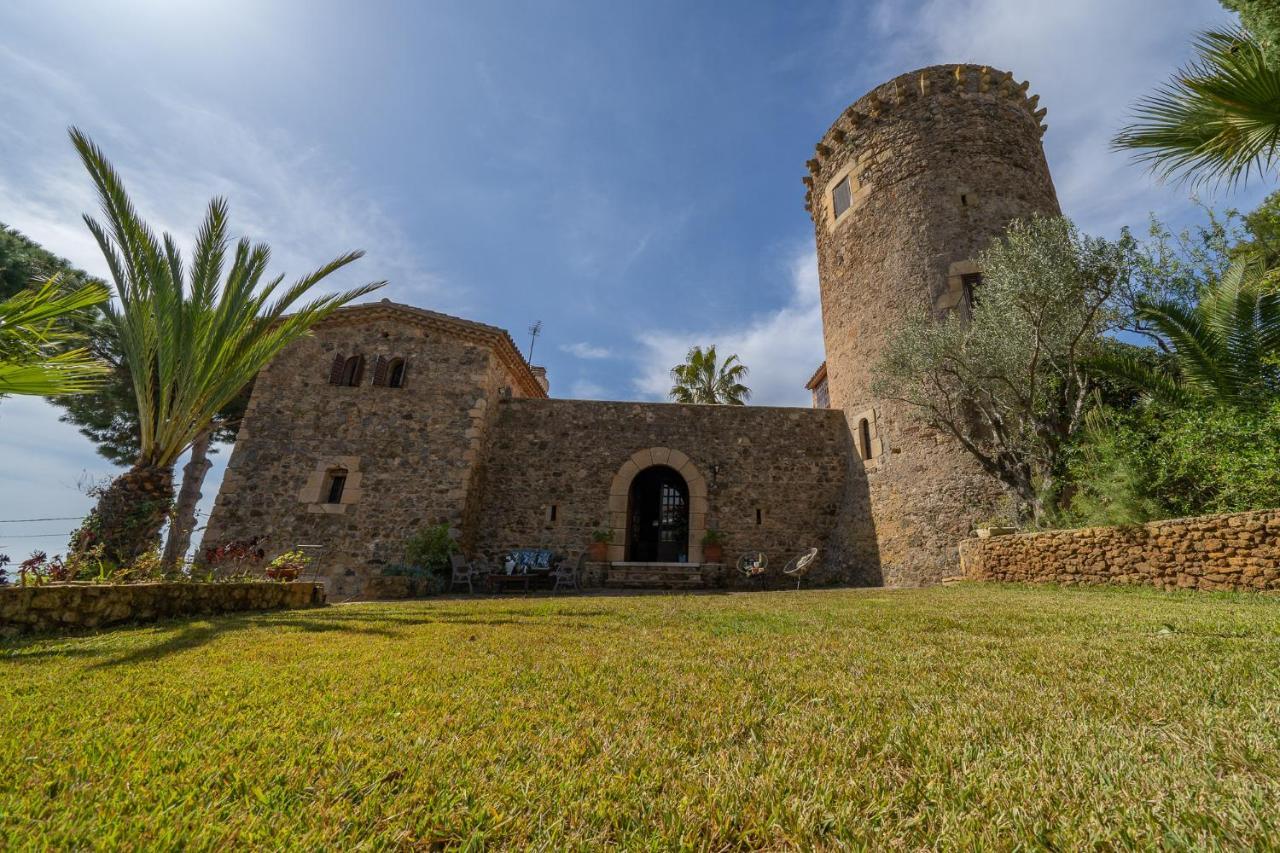 Castillo Can Xirau, Propiedad Exclusiva Con Piscina & Aircon Villa Santa Susanna Kültér fotó